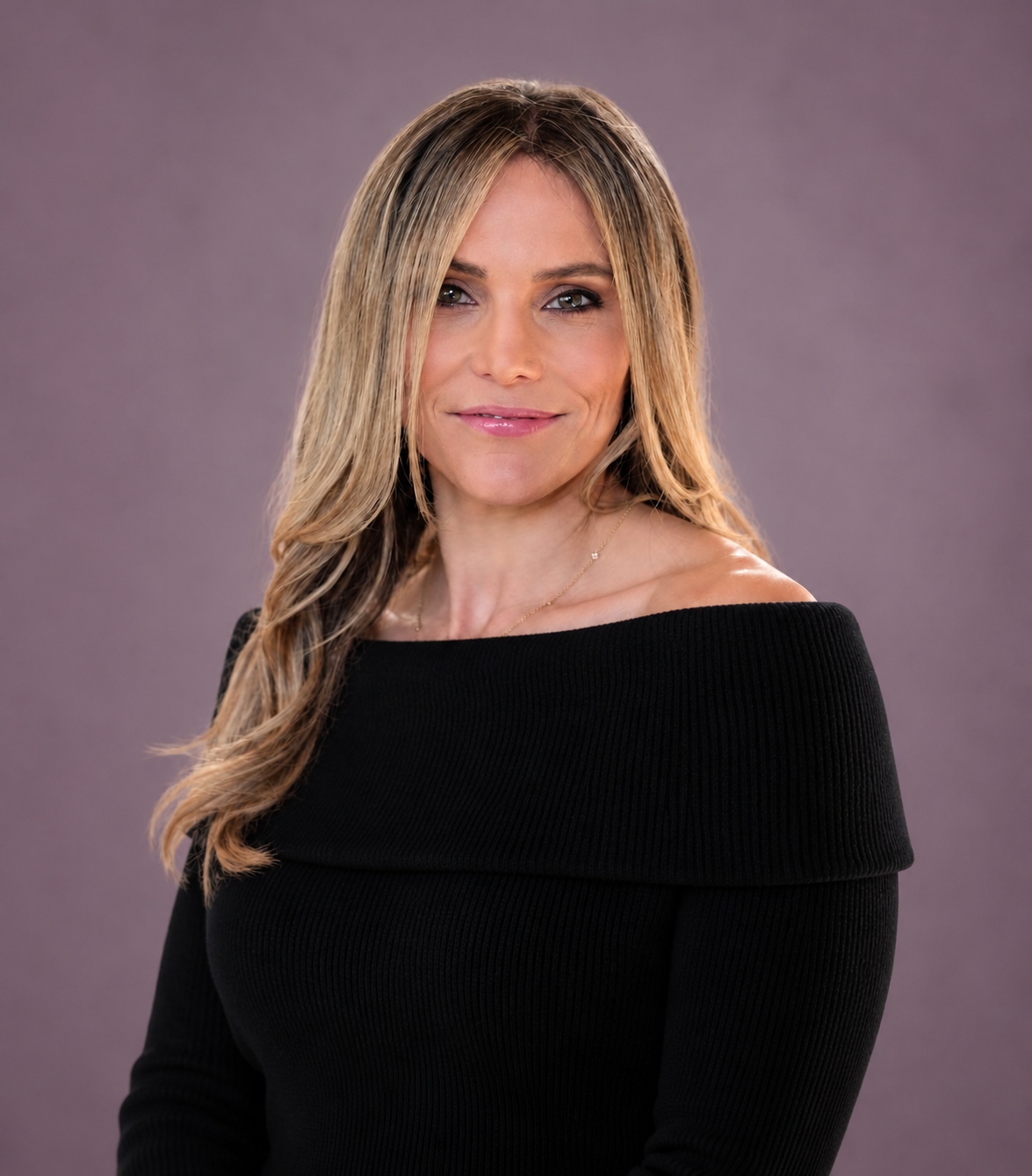 Marissa Nazzal, MSW, ASW, RAC, bilingual English and Spanish therapist at Shakti Therapy